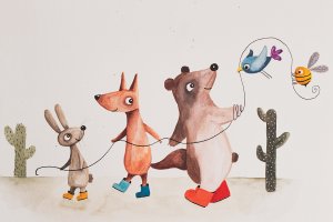 www.liefdephotography.com A bunny, fox, and a bear holding a string with a bird and a bee on it