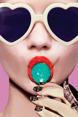 portrait of woman with eart sunglasses