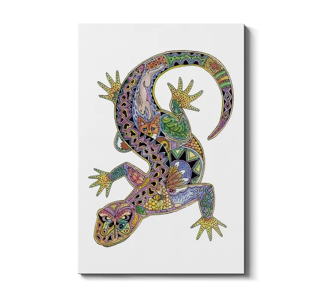 multicolored and multipatterned lizard